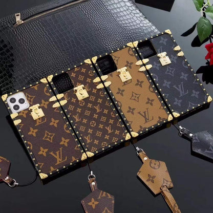 LV phone trunk case