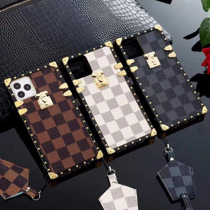 LV phone trunk case