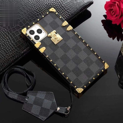 LV phone trunk case